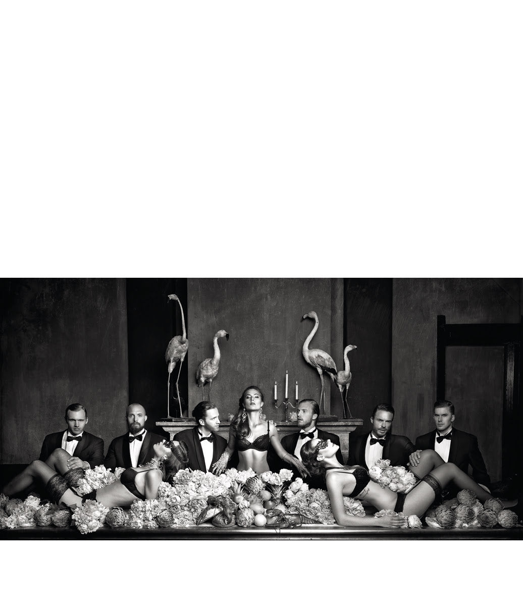 Beautiful Dominance Fototavla 200x120, Plexiglas